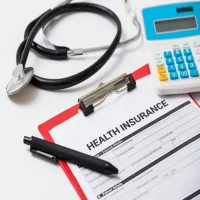 Krankenkassen-Prämien steigen 2026 um 4,4%